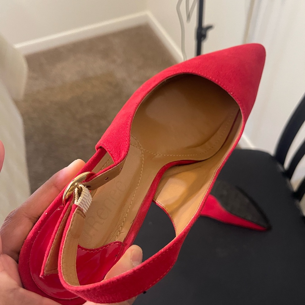 Chic Red Suede Heels with Ankle Strap - Picture 6 of 8